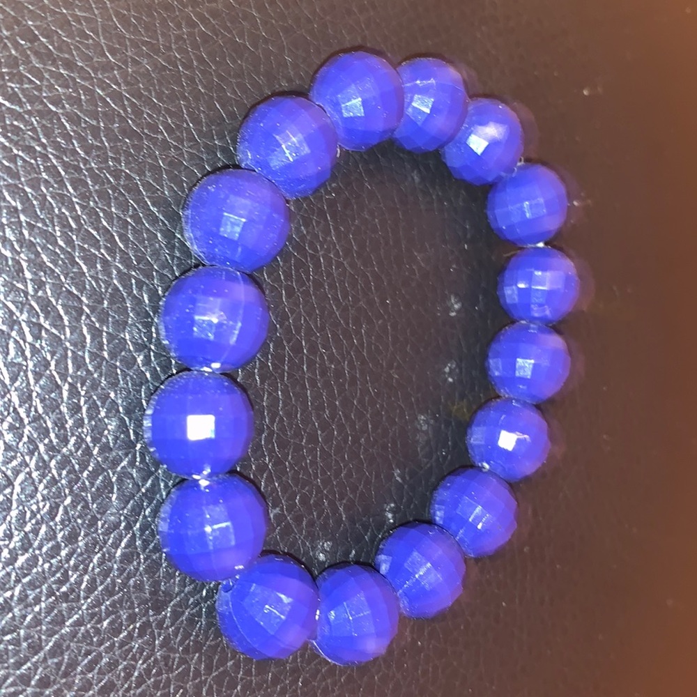 Blue chunky beaded elegant braclet